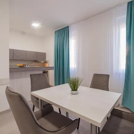 As Apartment Pirot